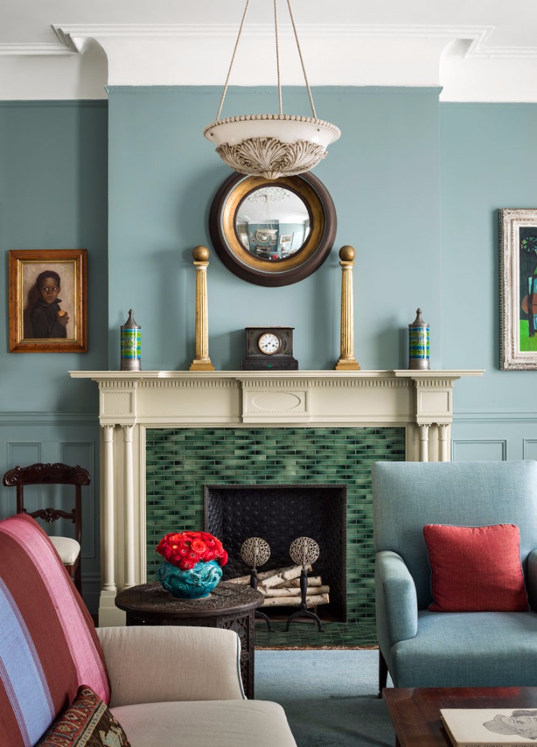 Get Ready for Winter with 10 Living Room Ideas Warmed by Fireplaces