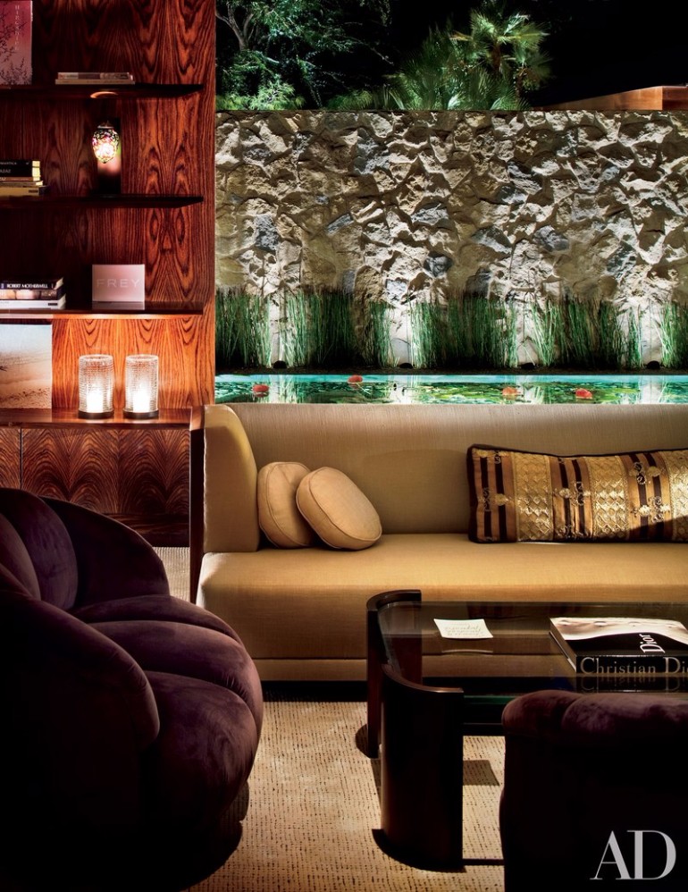 Meet Jennifer Aniston Mid-Century Modern Living Room in Beverly Hills