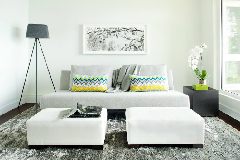 Decorating Mistakes You Should Avoid in Your Living Room Decor 4