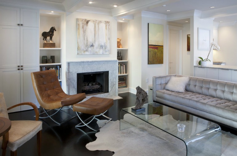 Living Room Fur Rugs to Elevate Your Interior Design 1