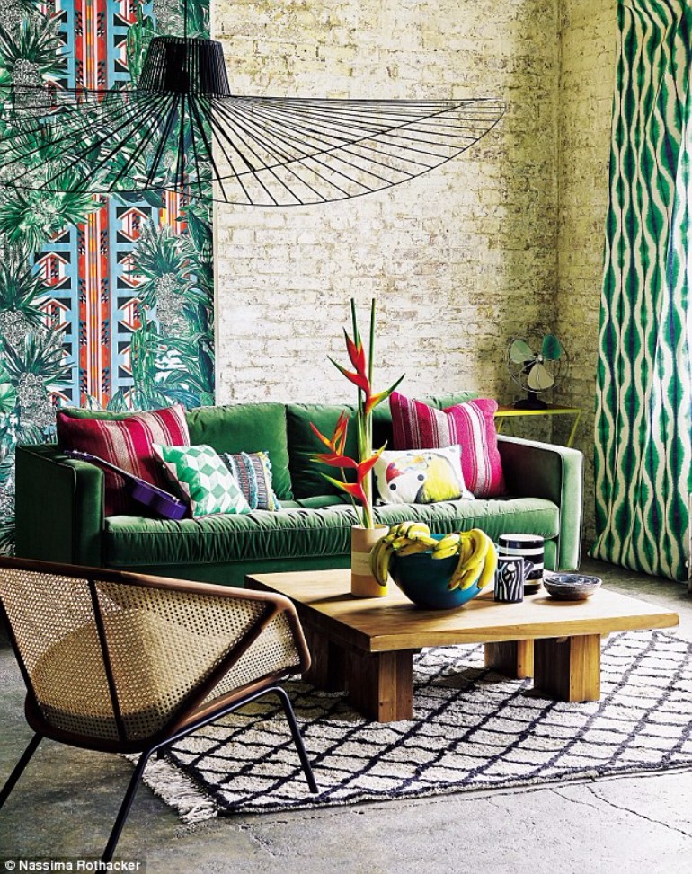 Incredible Tropical Leaf Prints for Living Room Decor