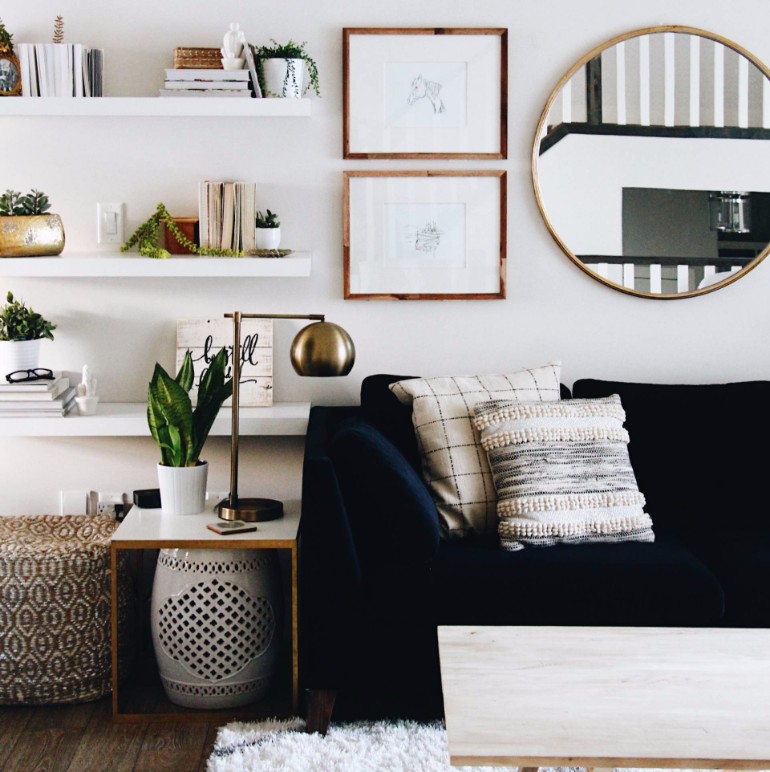 What’ Hot on Pinterest: Magic, Mirror on The Wall | Living Room Ideas