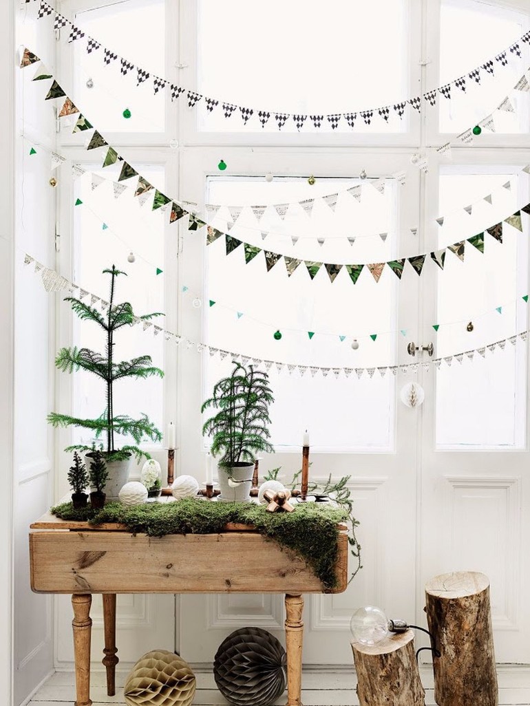 Find The Best Scandinavian Christmas Decoration For Your Living Room
