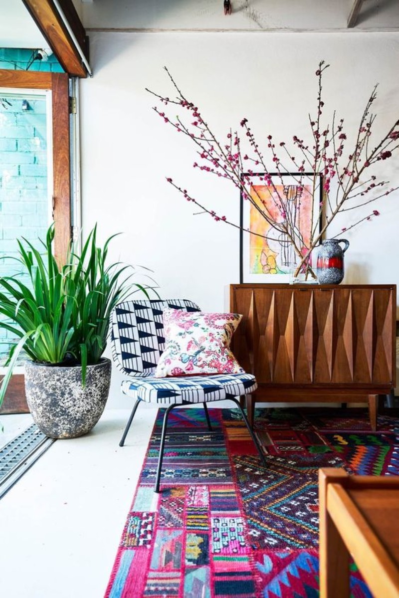 mid-century modern rugs, mid-century modern house, living room inspiration, mid-century modern homes, vintage living room