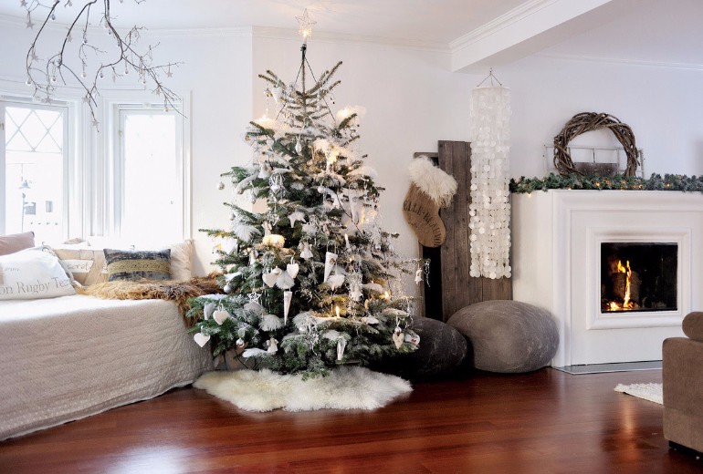 Ideas For 15 Christmas Living Room Images