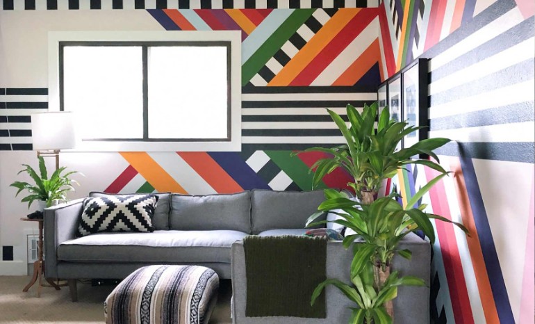 A Washington Modern Home With A Crazy Patterned Living Room_2
