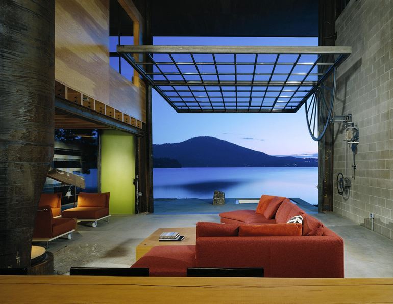 Big Living Rooms With Amazing Views That Steal The Gasp From Your Lips